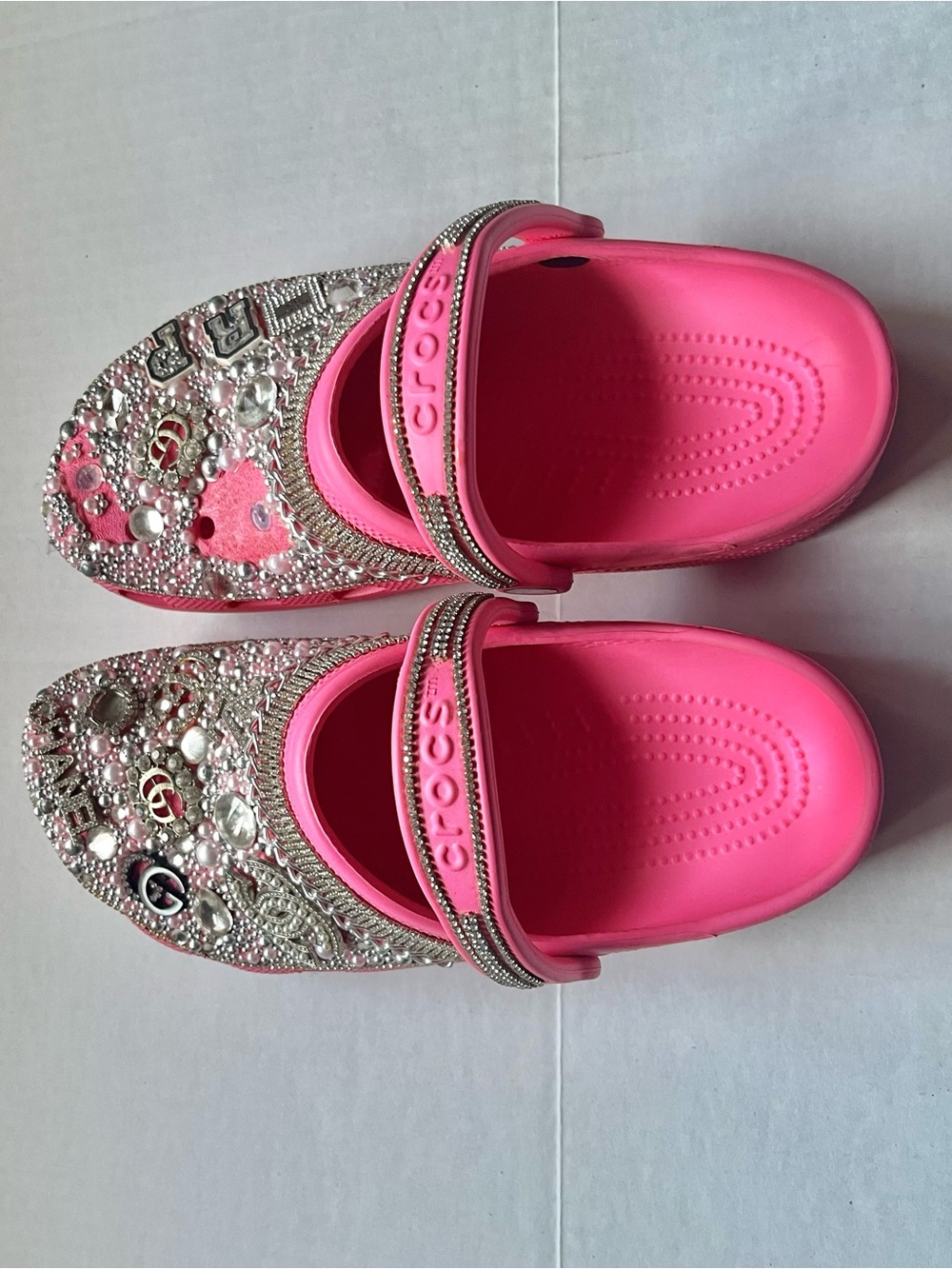 WOMEN'S PINK BLING CROCS (SIZE 10) / PERSONALIZED (PEARLS/RHINESTONES/JEWELRY) - Picture 5 of 10